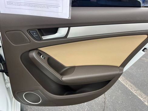 Used 2016 Audi A4 2.0T Premium Plus w/ Technology Package image 28