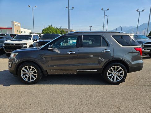 Used 2017 Ford Explorer Limited AWD/4WD image 7