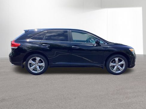 Used 2011 Toyota Venza w/ Comfort Pkg FWD image 7