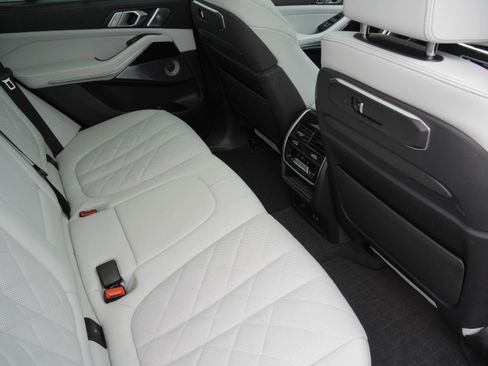 Certified 2025 BMW X5 M60i AWD/4WD image 35