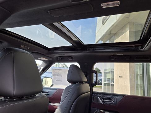 New 2026 INFINITI QX80 Autograph AWD/4WD image 11