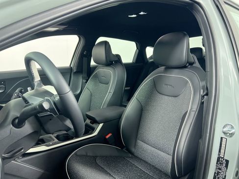 Certified 2025 Kia K4 GT-Line image 12