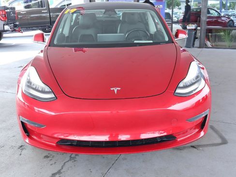 Used 2019 Tesla Model 3 Long Range RWD image 13