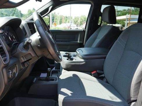 Used 2024 RAM 3500 Tradesman w/ Snow Chief Group AWD/4WD image 28