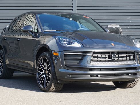 New 2026 Porsche Macan AWD/4WD image 10