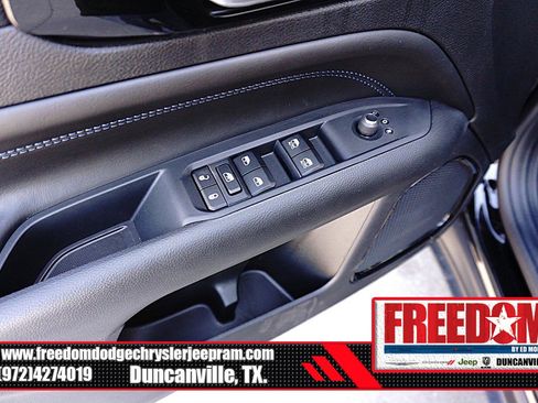 New 2026 Jeep Compass Latitude AWD/4WD image 40