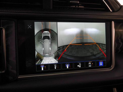 Used 2023 GMC Yukon Denali image 27