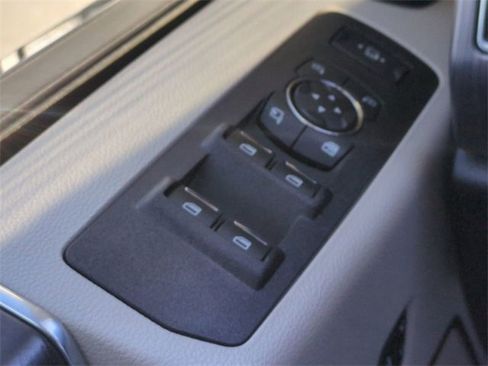 Certified 2021 Ford F250 Limited w/ FX4 Off-Road Package image 25