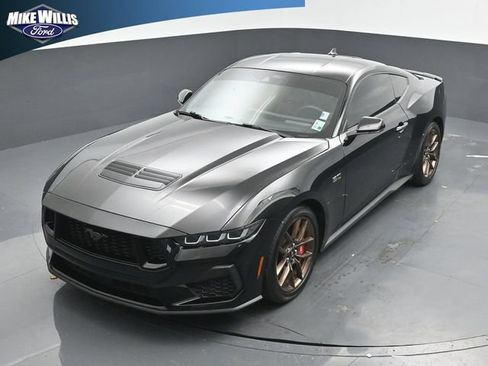 Used 2024 Ford Mustang GT Premium RWD image 11