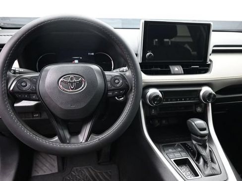Used 2024 Toyota RAV4 XLE w/ Convenience Package FWD image 14