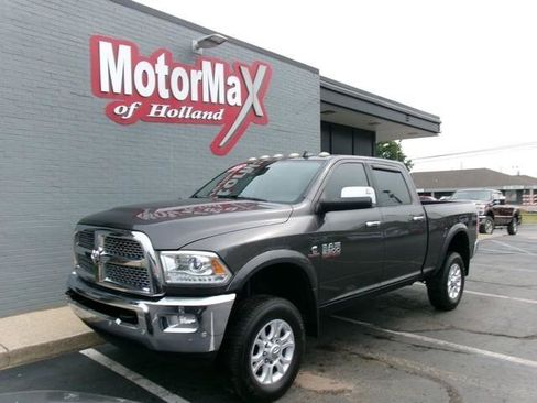 Used 2016 RAM 2500 Laramie w/ Snow Chief Group AWD/4WD image 2