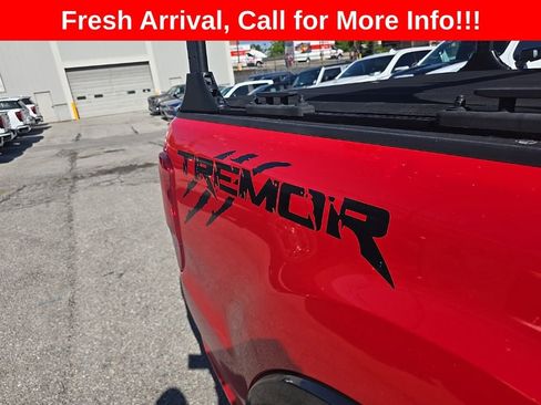 Used 2022 Ford Ranger Lariat w/ Tremor Off-Road Package AWD/4WD image 21