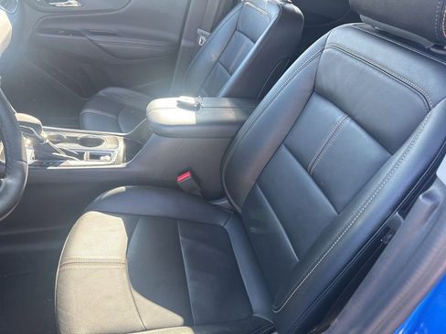 Used 2024 Chevrolet Equinox Premier image 17