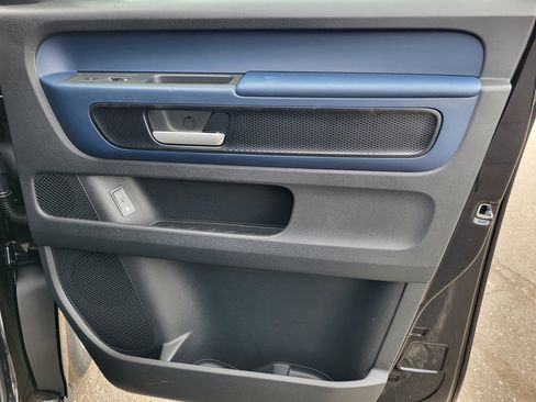 New 2025 Volkswagen ID. Buzz Pro S image 23