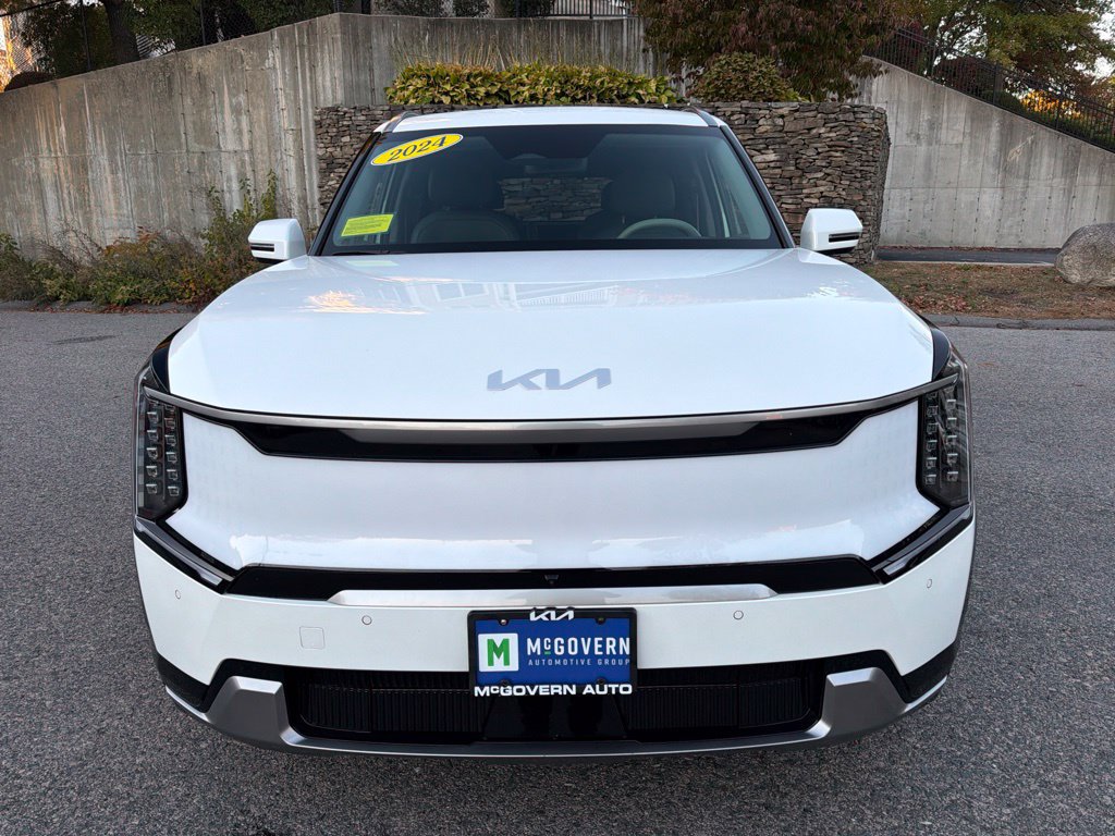 Certified 2024 Kia EV9 Land AWD/4WD image 10
