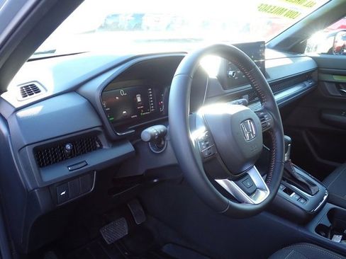 Used 2026 Honda CR-V TrailSport image 14