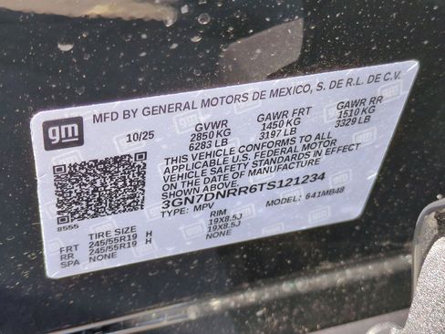 New 2026 Chevrolet Equinox EV LT image 32