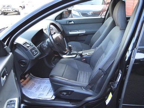 Used 2010 Volvo S40 2.4i image 37