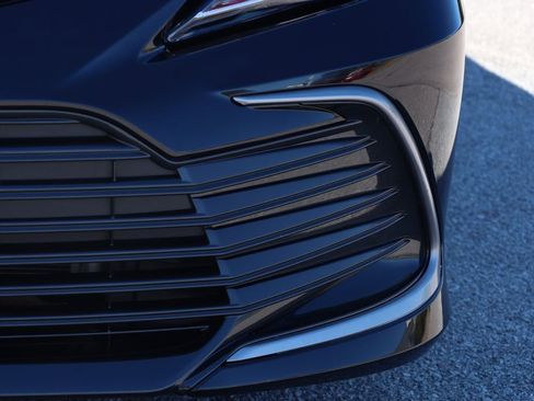 Used 2024 Toyota Camry LE image 17