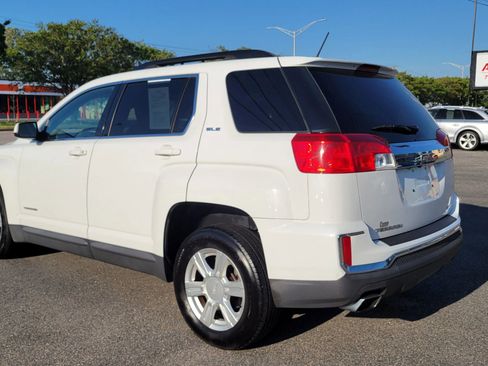 Used 2016 GMC Terrain SLE w/ Convenience Package image 3