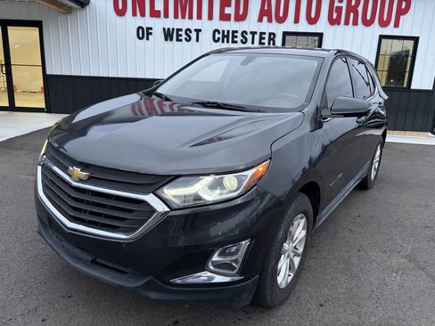 Used 2018 Chevrolet Equinox LT image 2