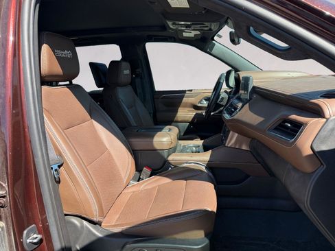 Used 2023 Chevrolet Tahoe High Country w/ Premium Package 2 image 15