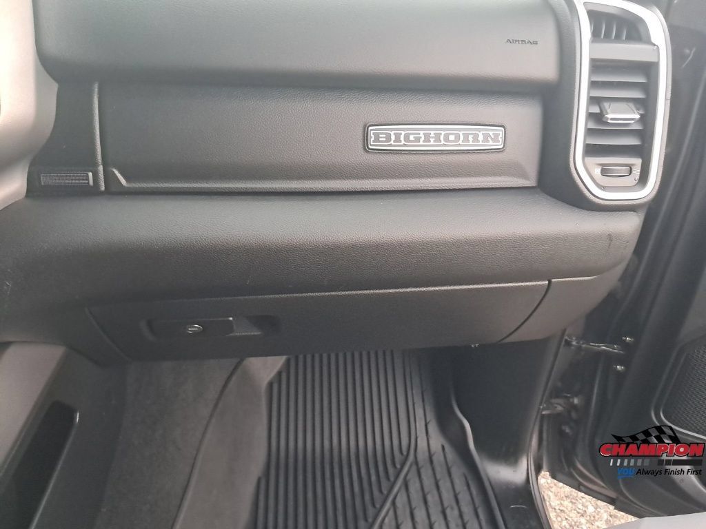 Used 2022 RAM 1500 Big Horn AWD/4WD image 21
