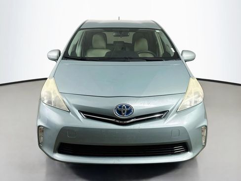 Used 2014 Toyota Prius V Three FWD image 2