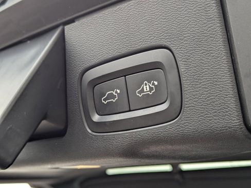 Used 2019 Volvo XC60 T6 Inscription w/ Protection Package Premier image 33