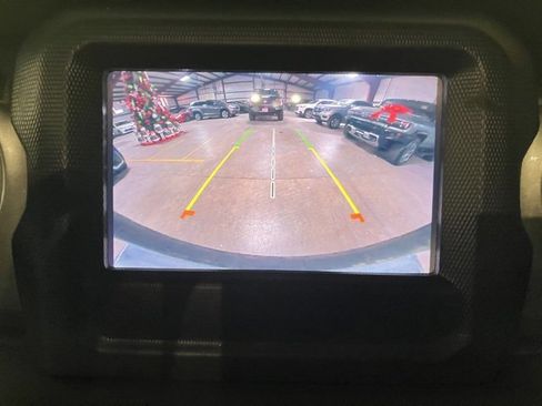 Used 2020 Jeep Wrangler Unlimited Sahara image 14