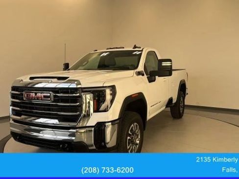 Used 2024 GMC Sierra 3500 SLE w/ SLE Convenience Package image 3