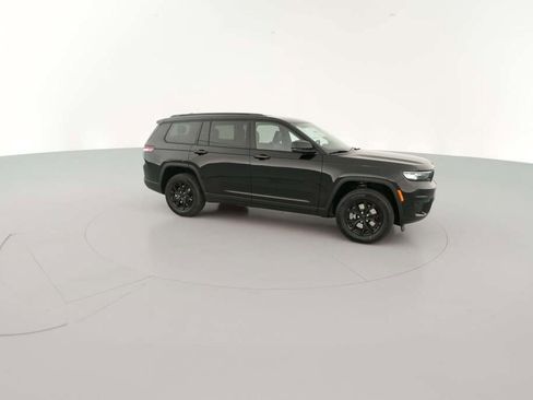 New 2025 Jeep Grand Cherokee L Laredo image 15
