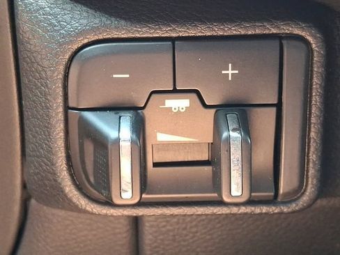 Used 2023 Dodge Durango R/T w/ Tow 'N Go Group AWD/4WD image 24