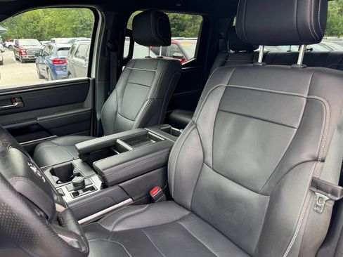 Used 2026 Toyota Tundra Limited AWD/4WD image 22