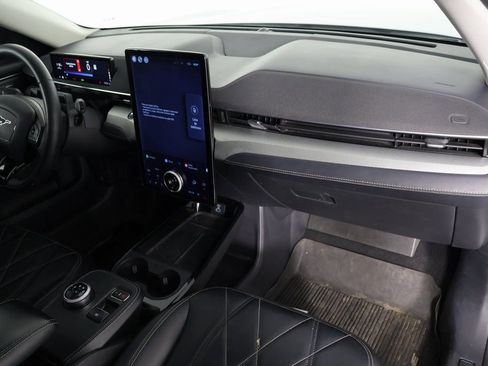 Used 2021 Ford Mustang Mach-E Select w/ Comfort/Technology Package image 8