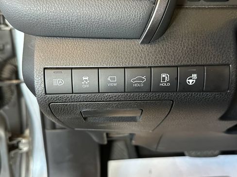 Used 2021 Toyota Camry XSE w/ Navigation Package FWD image 19