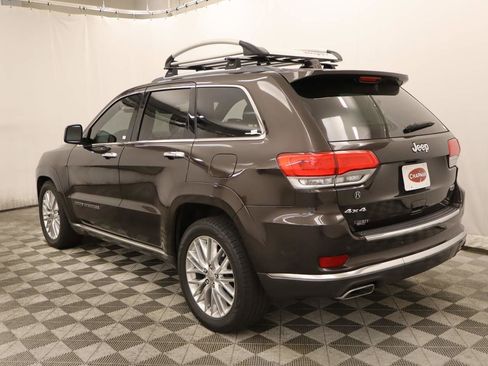 Used 2017 Jeep Grand Cherokee Summit AWD/4WD image 3