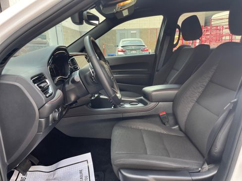 Used 2025 Dodge Durango GT w/ Blacktop Package image 12