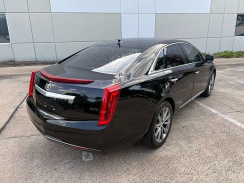 Used 2013 Cadillac XTS w/ Rear Seat Comfort Package FWD image 6