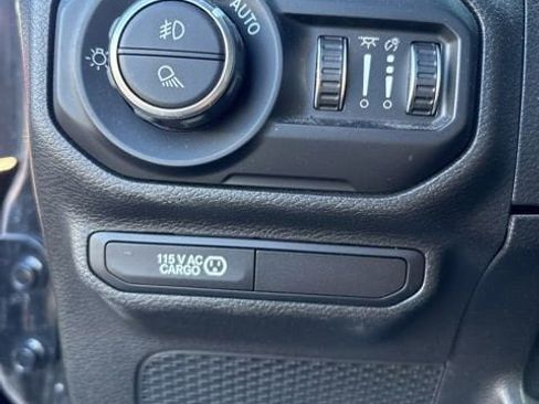 Used 2020 Jeep Gladiator Rubicon AWD/4WD image 18