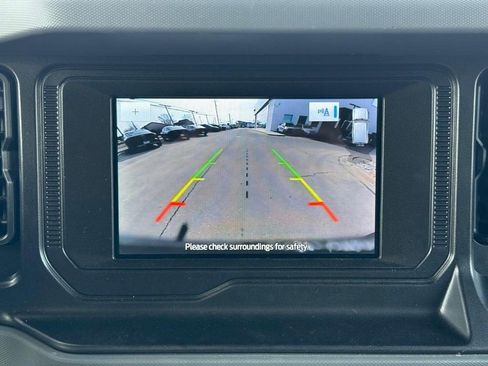 Used 2022 Ford Bronco Big Bend image 19