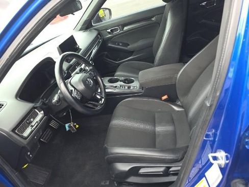 Used 2024 Honda Civic Sport image 4