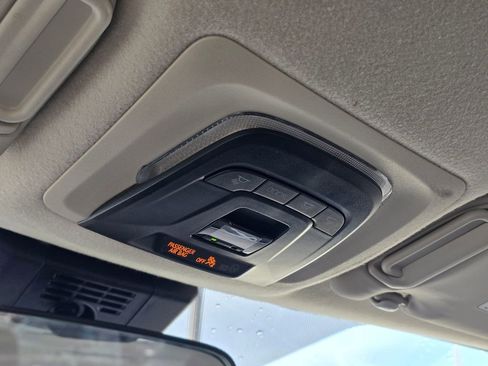 Used 2024 Toyota Corolla LE image 30