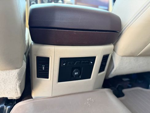 Used 2013 RAM 2500 Laramie w/ Convenience Group AWD/4WD image 23