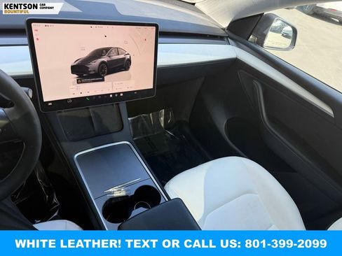 Used 2023 Tesla Model Y Long Range AWD/4WD image 17