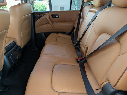 Used 2017 Nissan Armada Platinum w/ Interior Lighting Package AWD/4WD image 14