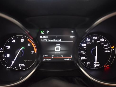 Used 2018 Alfa Romeo Stelvio Ti AWD/4WD image 26