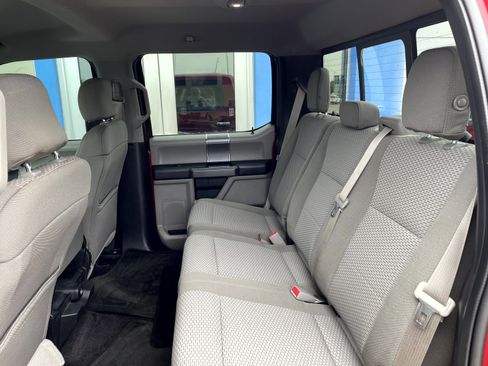 Used 2017 Ford F150 XLT w/ Equipment Group 302A Luxury AWD/4WD image 9