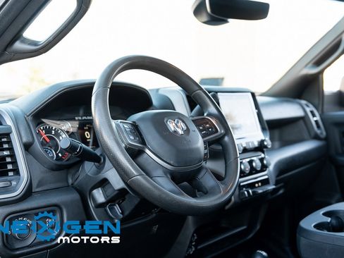 Used 2021 RAM 3500 Tradesman image 21