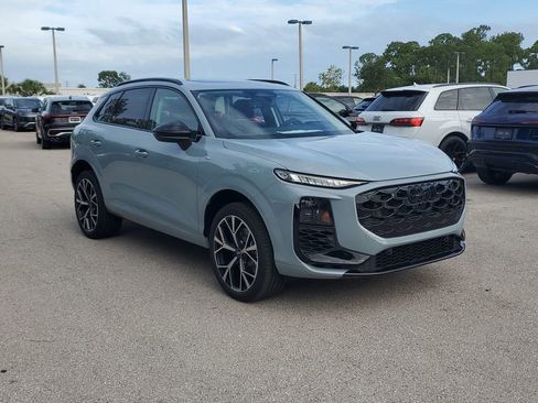 New 2026 Audi Q3 quattro 2.0T AWD/4WD image 2